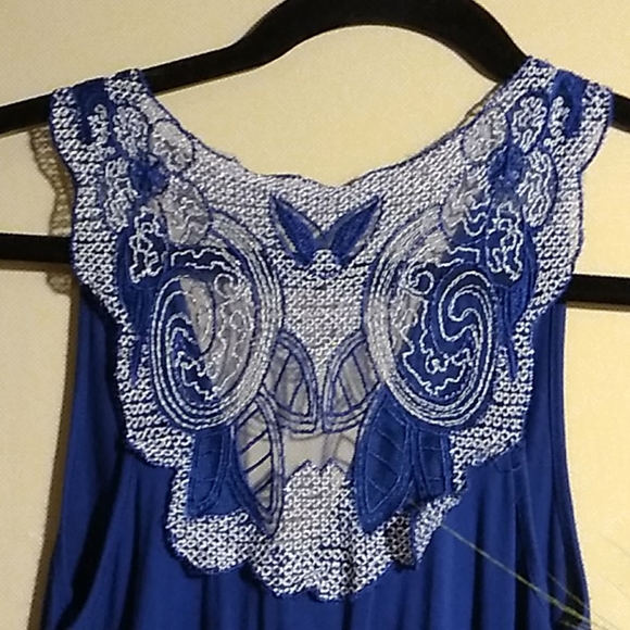 ☆ 21 womens shirt size small. - Picture 3 of 4